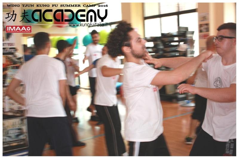 Kung Fu Academy Wing Tjun di Sifu Salvatore Mezzone IMAA Italia scuole di wing chun difesa personale arti marziali Caserta Campania Foggia Puglia Lazio www.kungfuitalia.it (10)